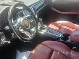 Porsche Macan....